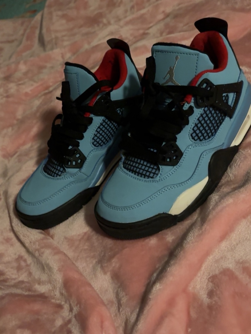 Jordan Retro Sneakers in Light Blue, Black & Red
